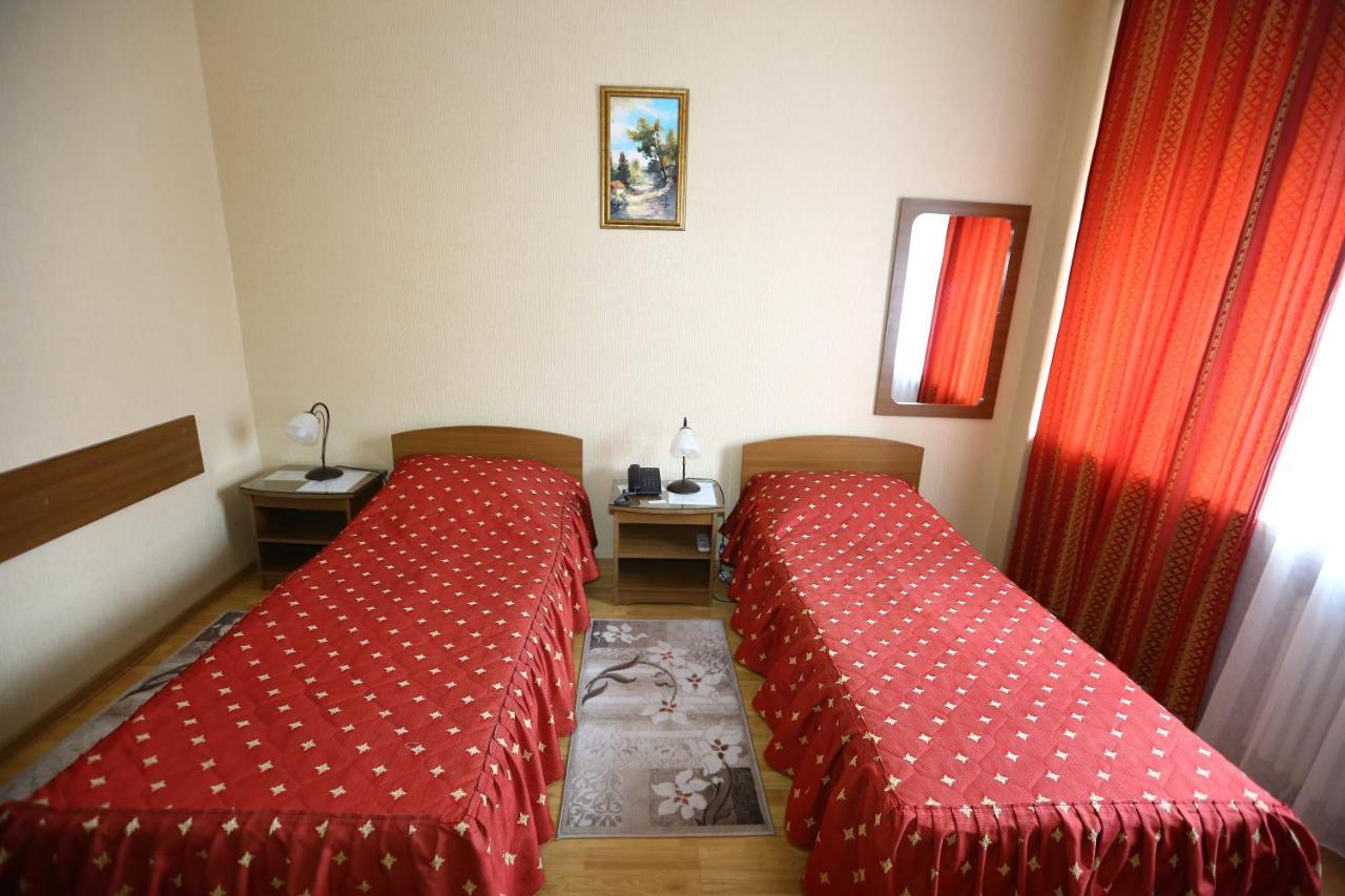 Hotel Moldova Bîrlad Esterno foto